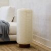 Stehlampe mit Holzfuß und Papierschirm, Steckanschluss, dimmbar